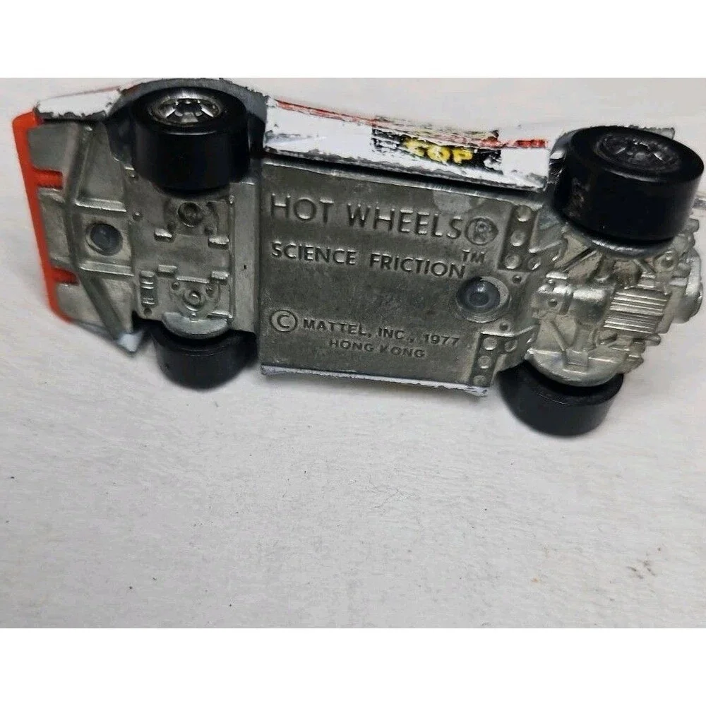 VINTAGE 1977 HOT WHEELS SCIENCE FRICTION SPACE COP MATTEL HONG KONG